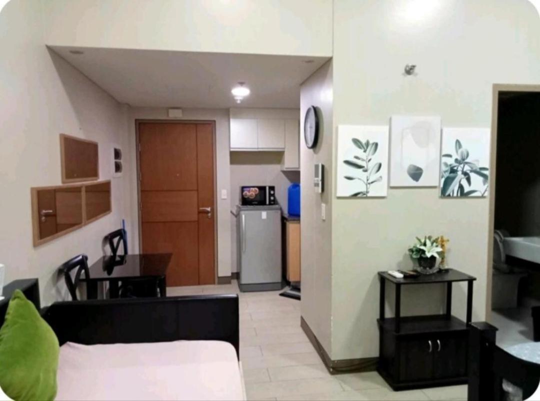 Two Palm Tree Villas Close To Manila Airport - Terminal 3 Bilik gambar
